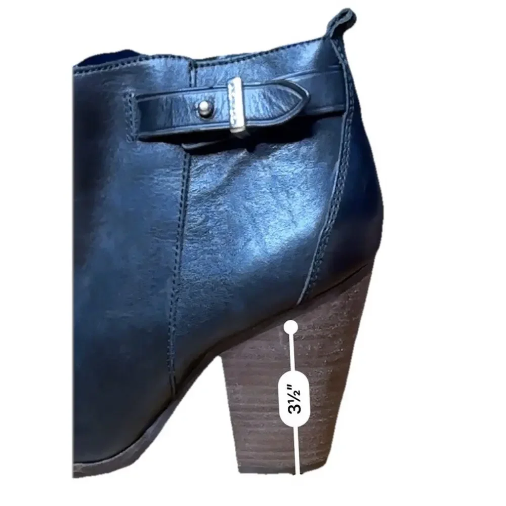 COACH Hewes Safari Black Leather Ankle Booties A6841 Block Heel Women's Size 6.5